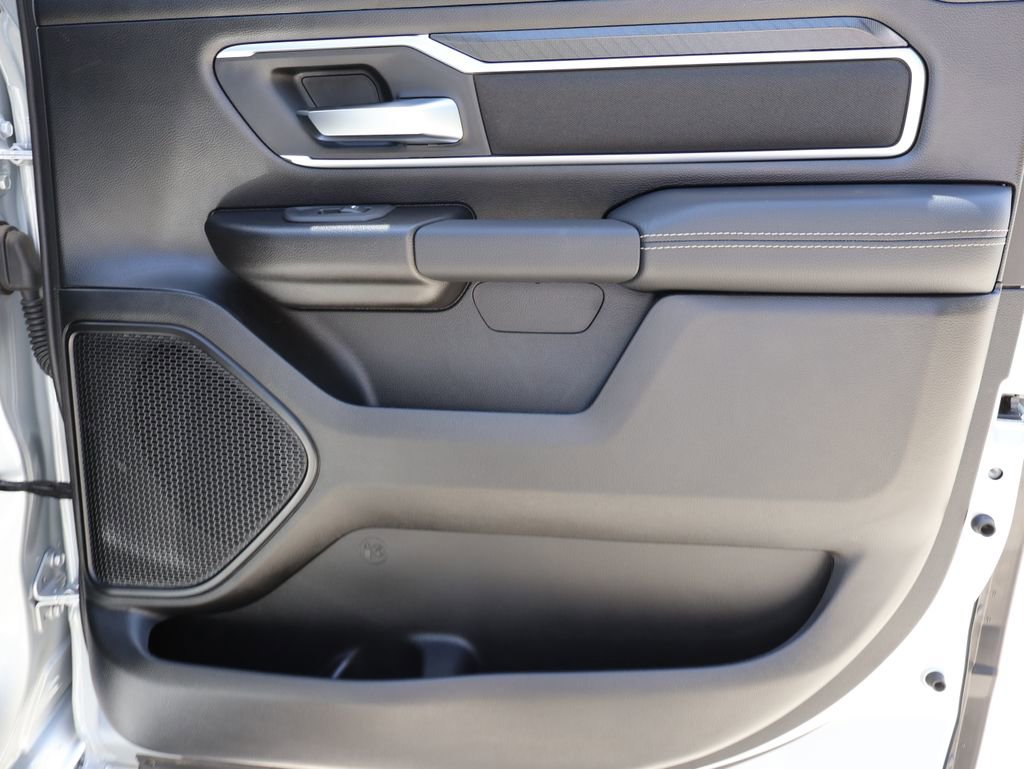 New 2026 RAM 1500 Big Horn AWD/4WD image 11