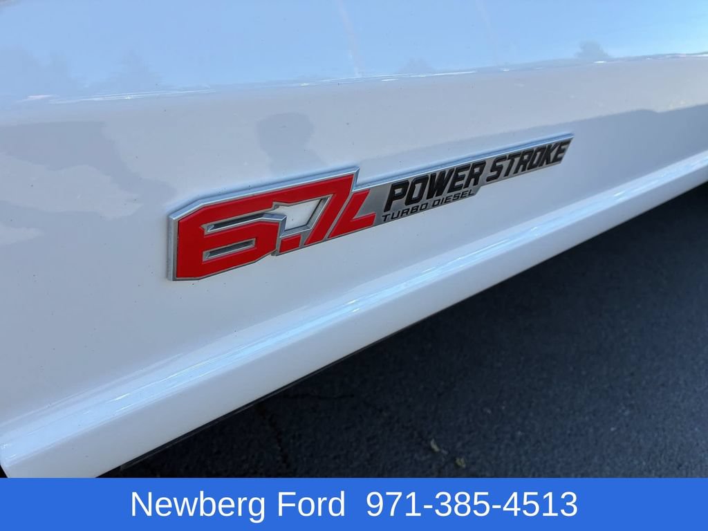 Used 2023 Ford F350 Limited AWD/4WD image 14