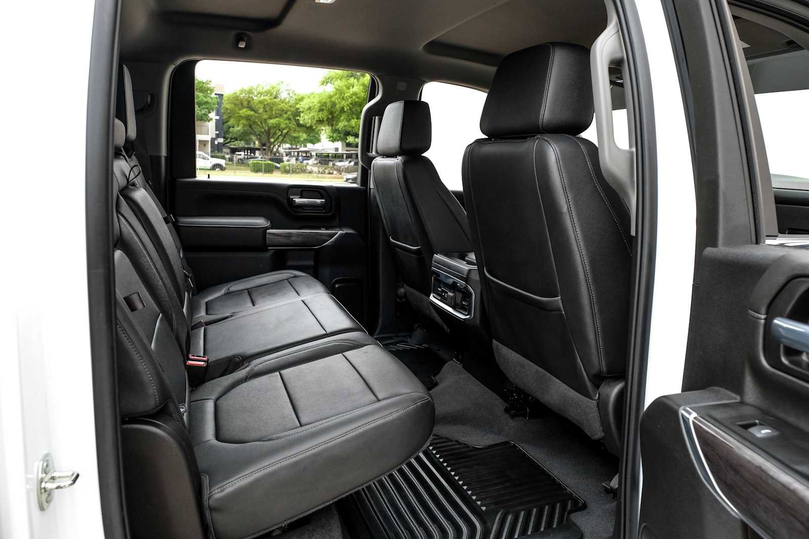 Used 2022 Chevrolet Silverado 3500 LTZ w/ LTZ Convenience Package AWD/4WD image 37