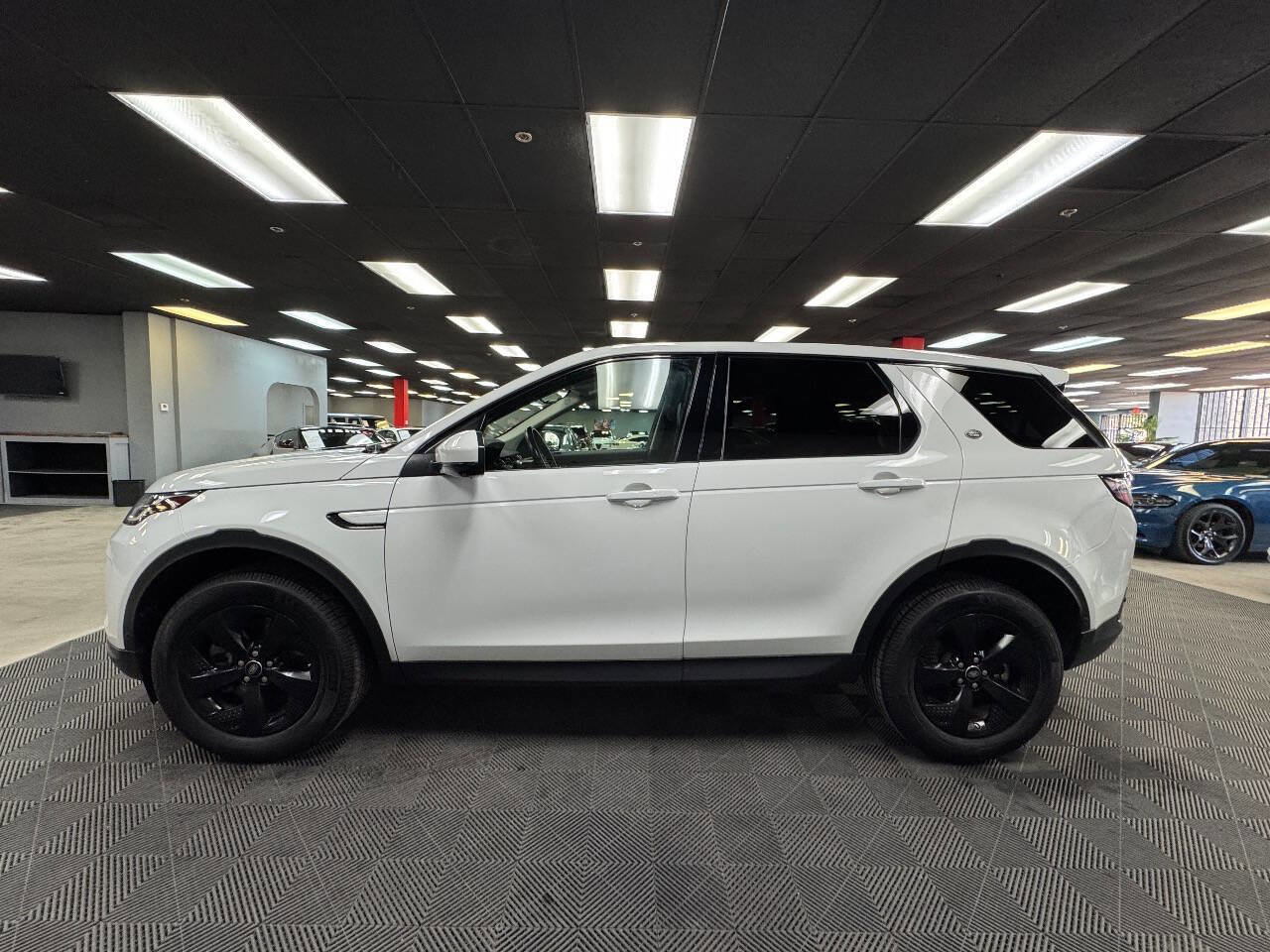 Used 2021 Land Rover Discovery Sport S image 9