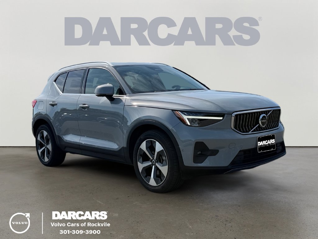 Certified 2024 Volvo XC40 B5 Plus w/ Climate Package