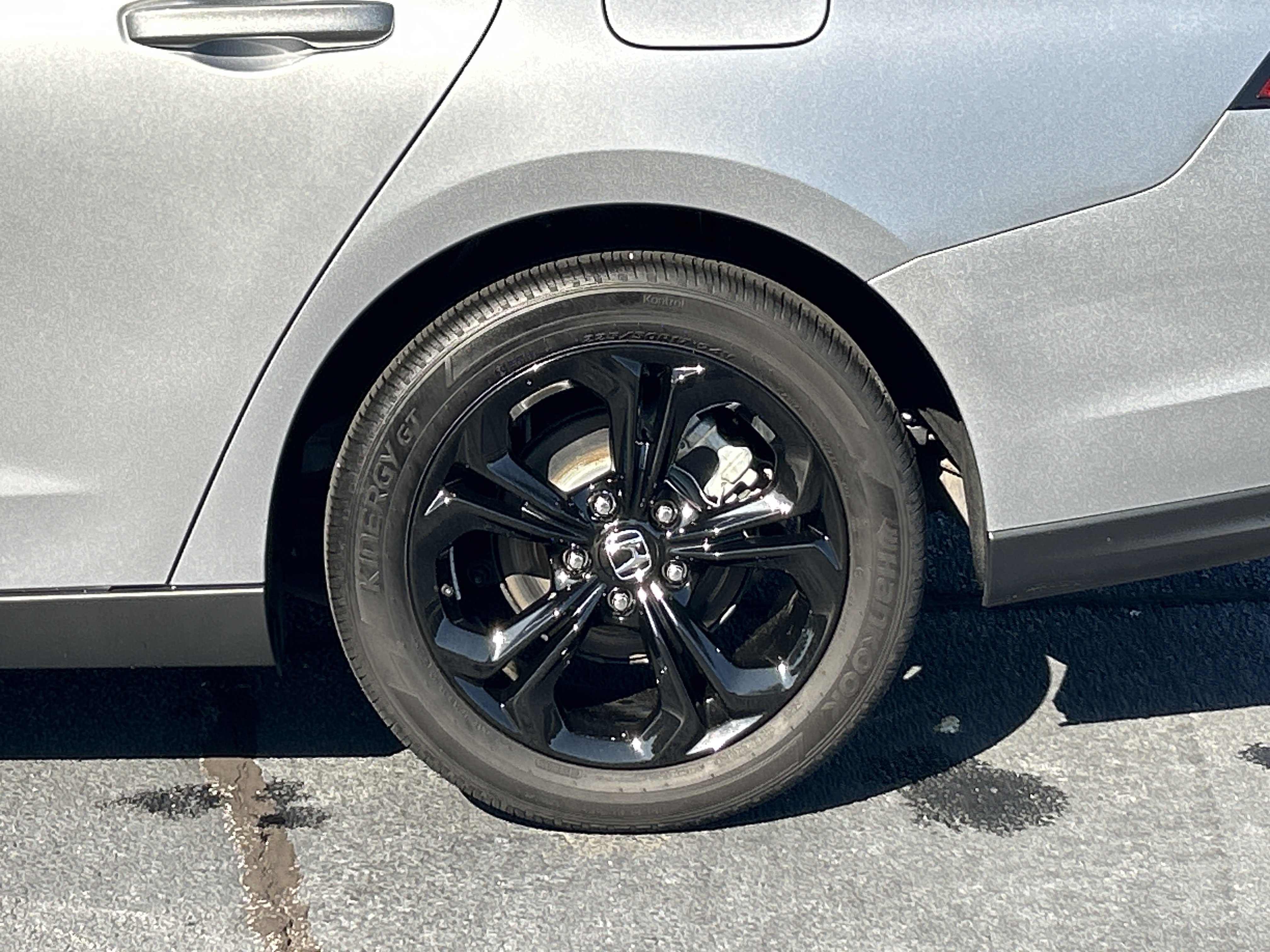 Used 2025 Honda Accord SE image 35