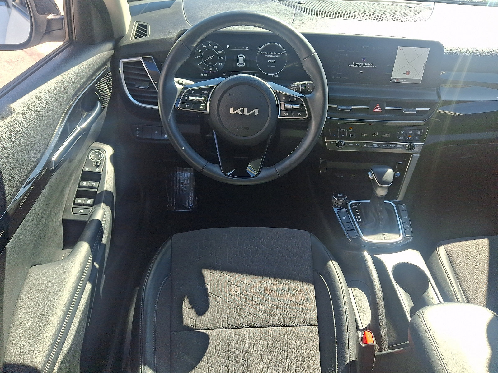 Certified 2024 Kia Seltos S AWD/4WD image 11
