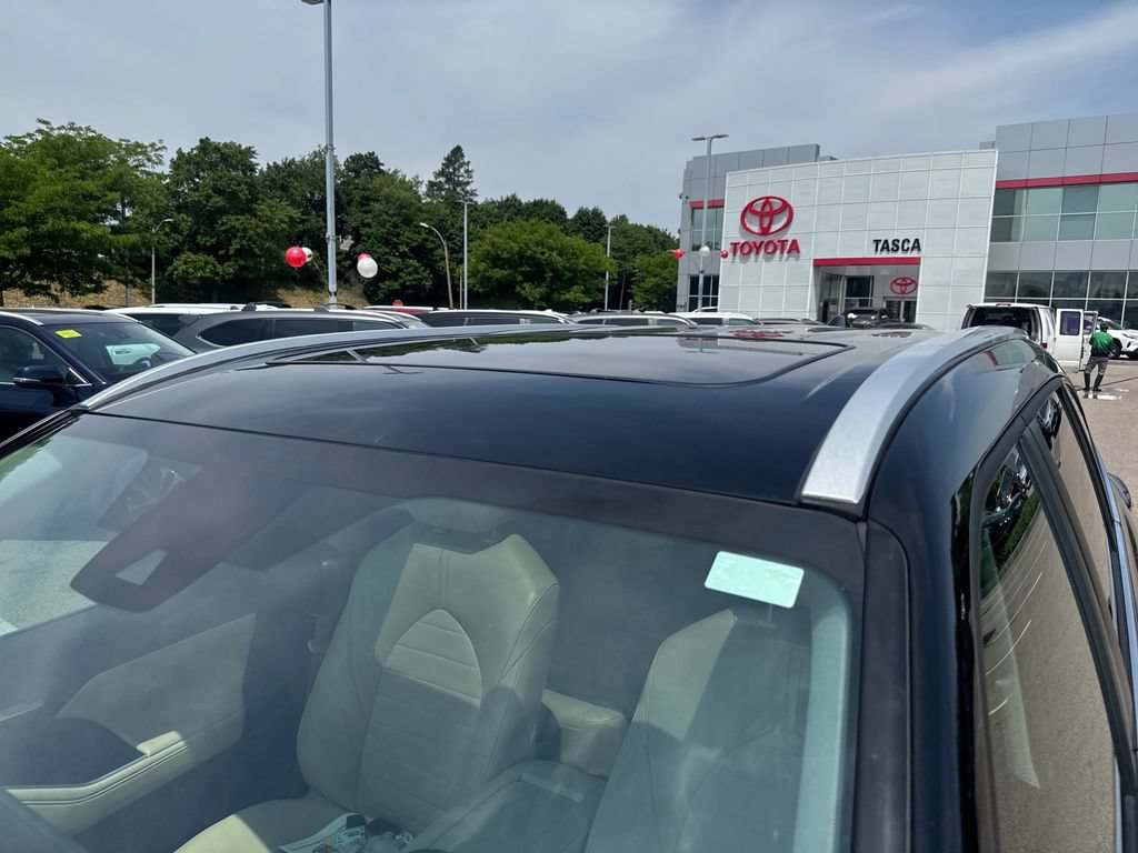 Used 2025 Toyota Highlander XLE AWD/4WD image 47