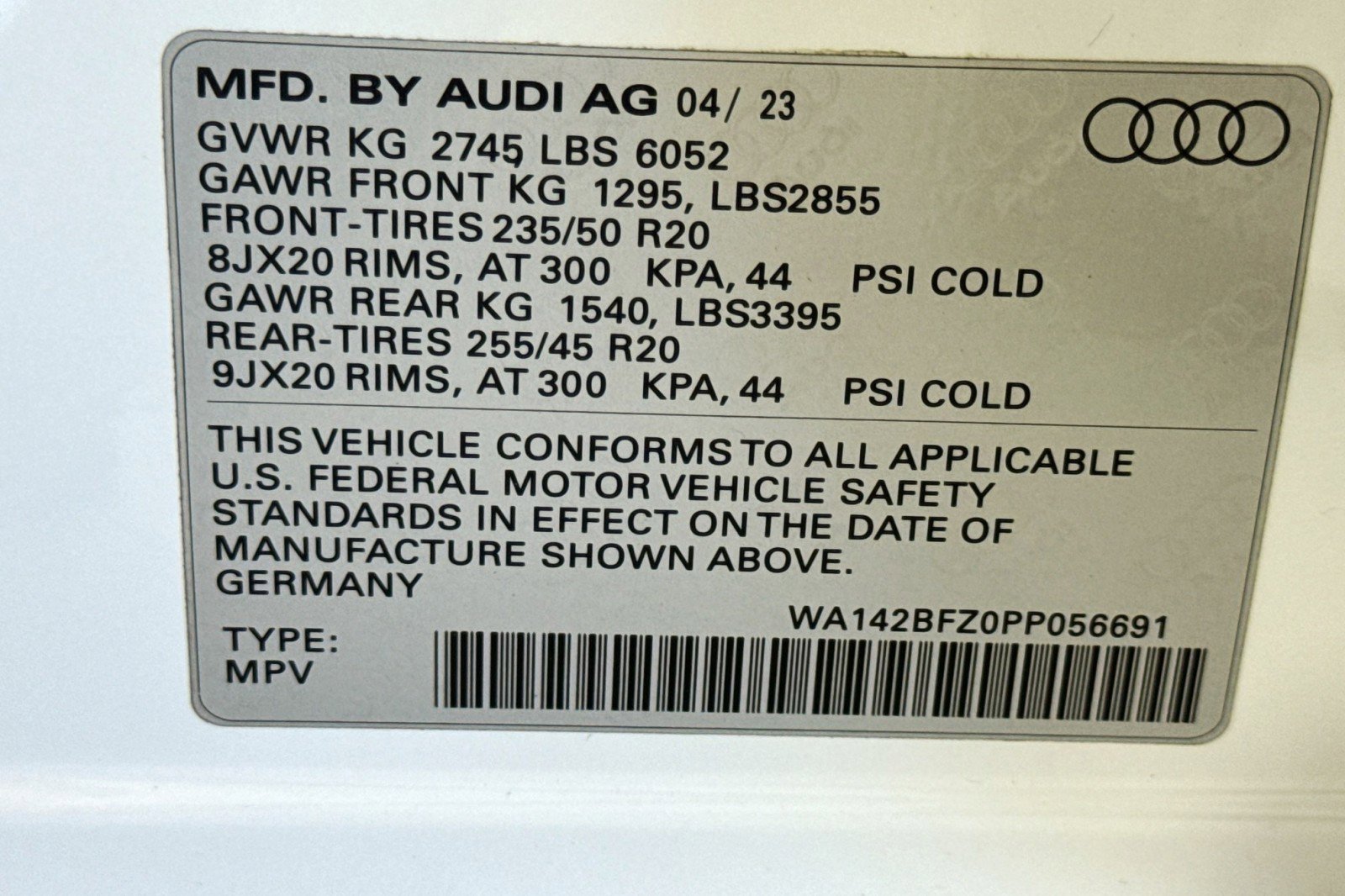 Used 2023 Audi Q4 e-tron Prestige w/ Black Optic Package AWD/4WD image 31