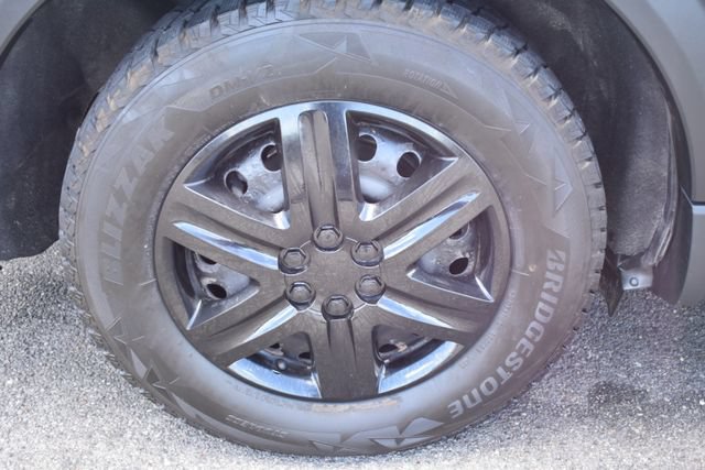 Used 2023 Ford Explorer Limited w/ Class IV Trailer Tow Package AWD/4WD image 58