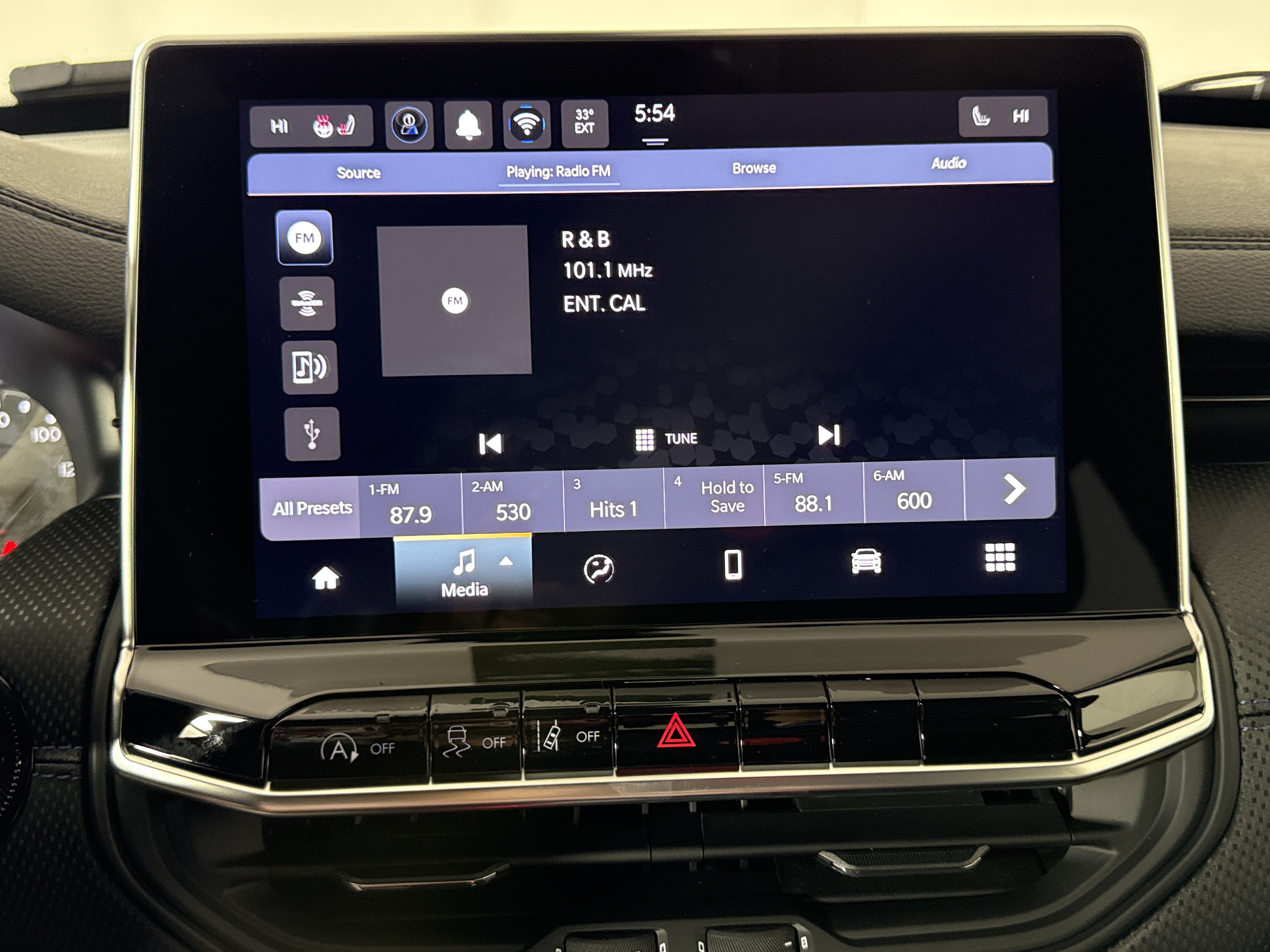 New 2026 Jeep Compass Latitude AWD/4WD image 21