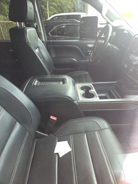 Used 2018 GMC Sierra 2500 Denali w/ Duramax Plus Package AWD/4WD image 10
