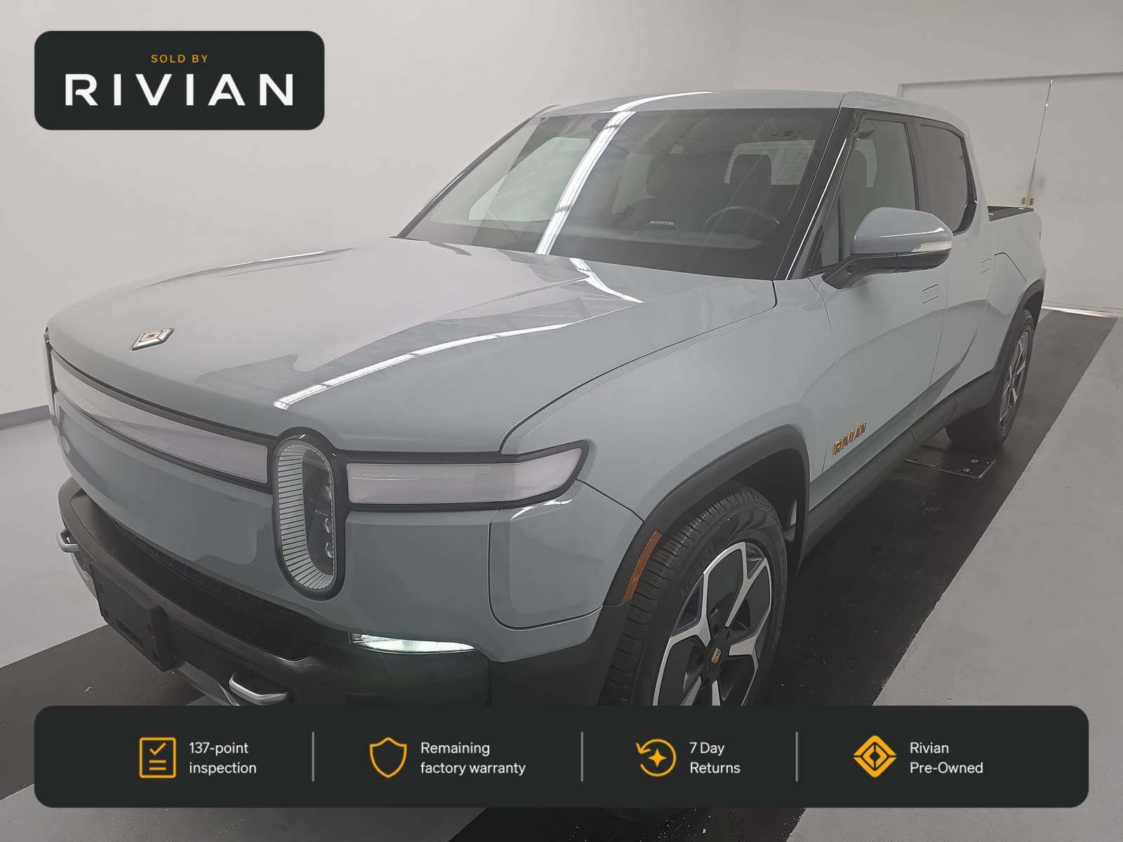 Used 2022 Rivian R1T Adventure AWD/4WD image 1