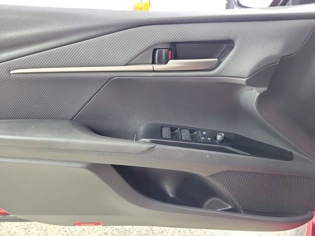 Used 2026 Toyota Camry SE FWD image 21