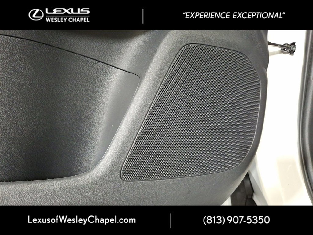 Used 2025 Lexus NX 250 FWD w/ Premium Package image 17