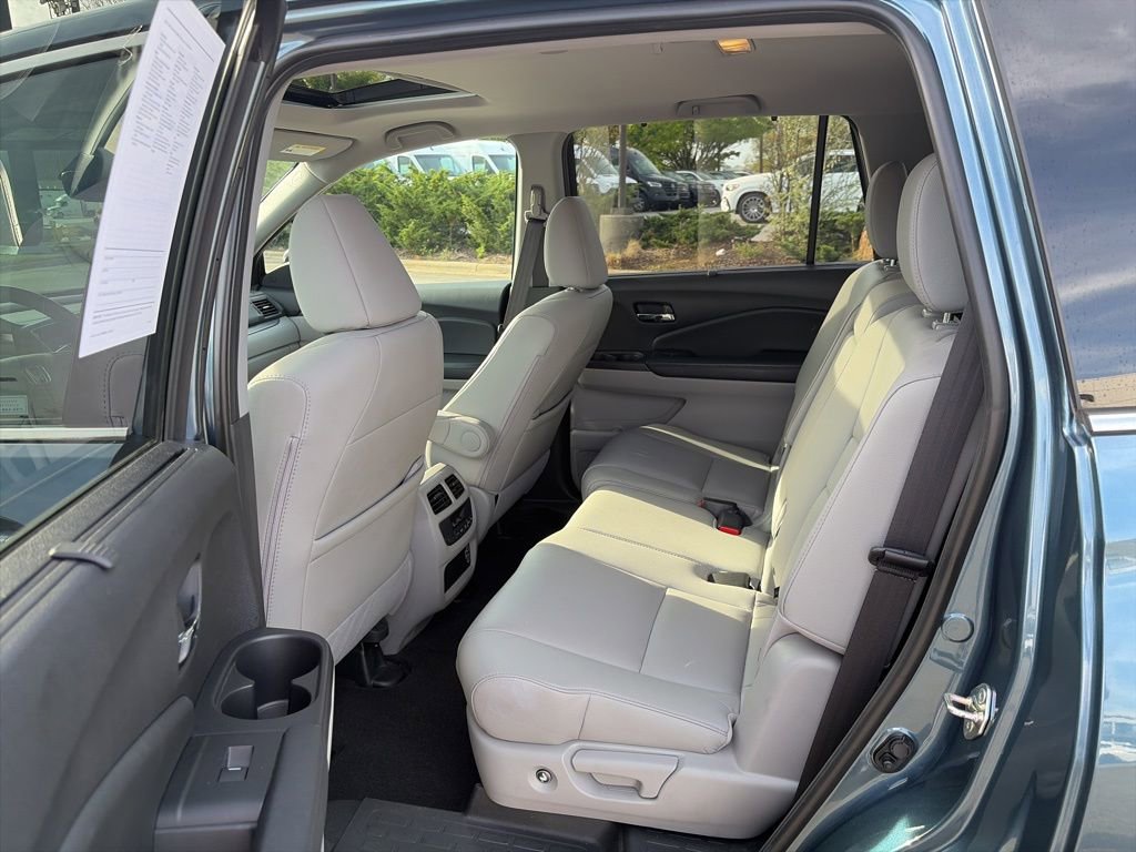 Used 2019 Honda Pilot EX-L image 11