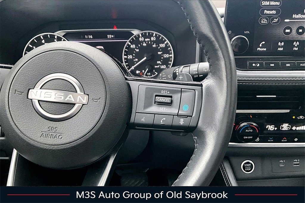 Used 2023 Nissan Rogue SL w/ SL Premium Package image 12