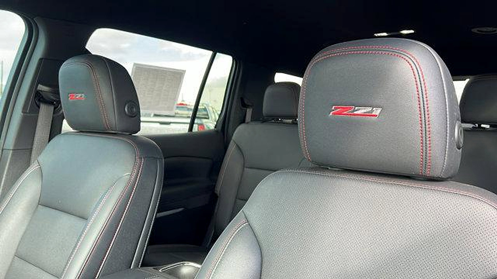 Certified 2025 Chevrolet Traverse Z71 w/ Enhanced Driving Package image 21