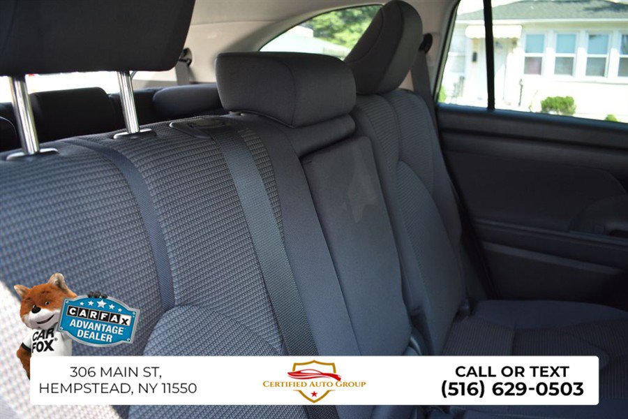 Used 2025 Toyota Highlander LE FWD image 26