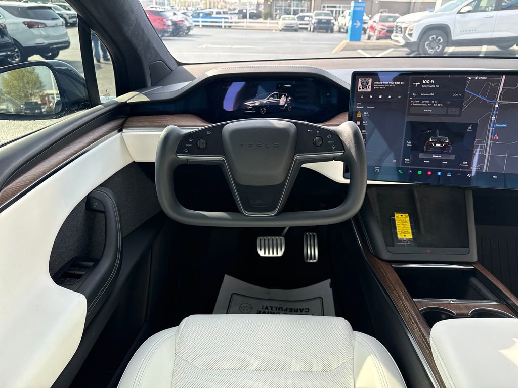 Used 2023 Tesla Model X AWD/4WD image 16