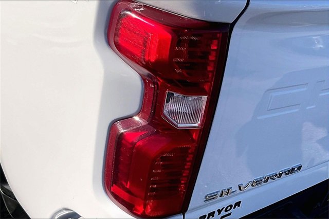 Used 2022 Chevrolet Silverado 2500 LT w/ Convenience Package image 22