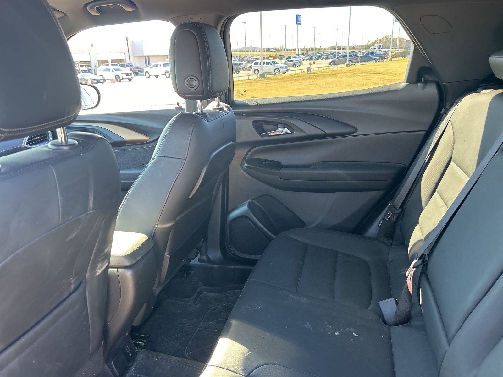 Used 2022 Chevrolet TrailBlazer ACTIV w/ Sun and Liftgate Package image 9