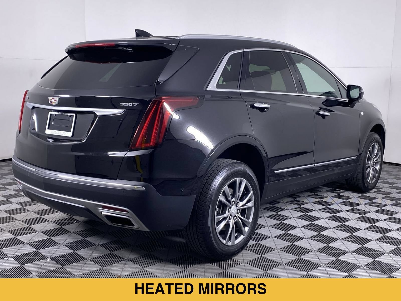 Certified 2023 Cadillac XT5 Premium Luxury w/ Technology Package FWD image 20