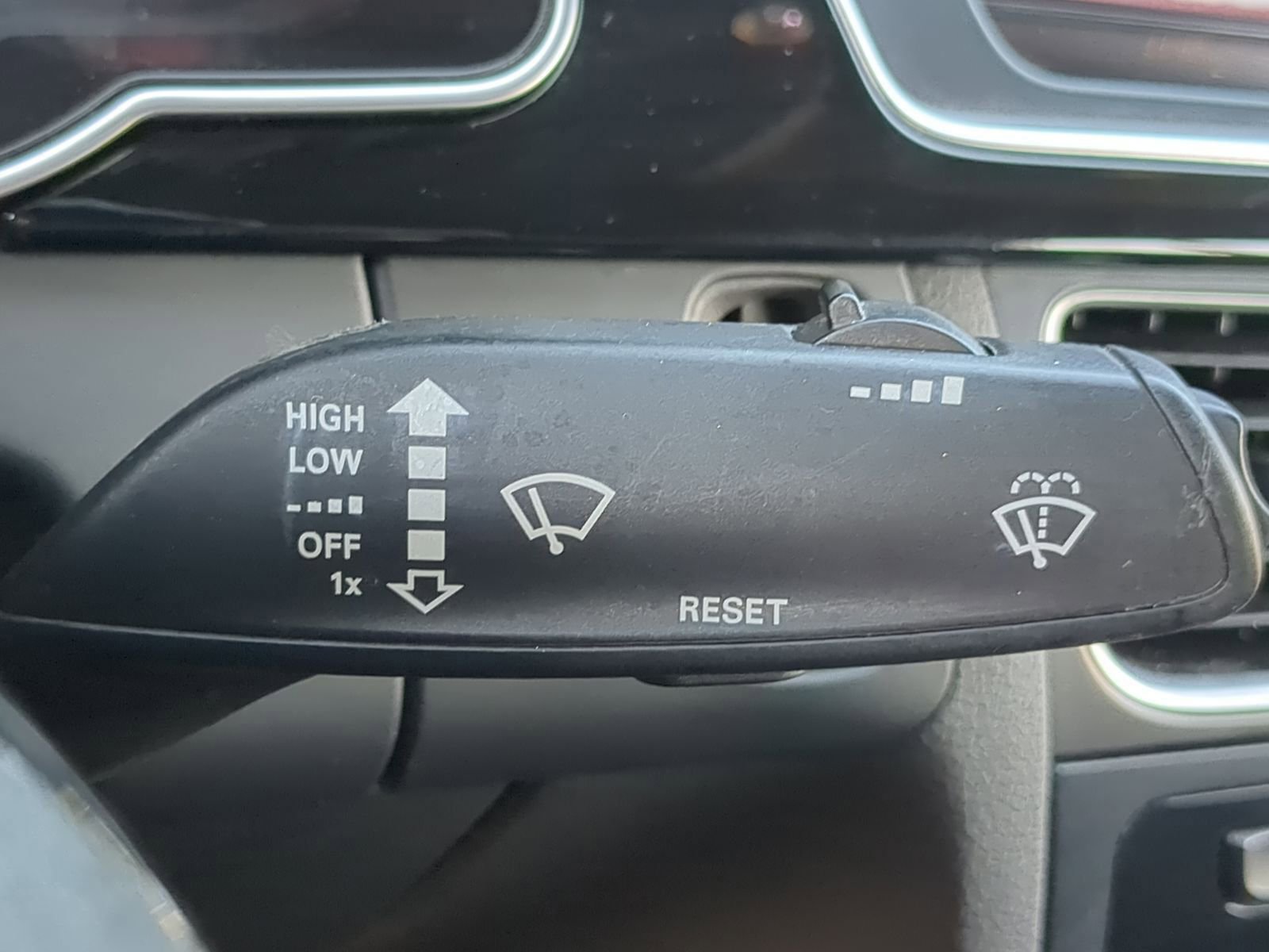 Used 2014 Audi RS 5 Cabriolet image 27