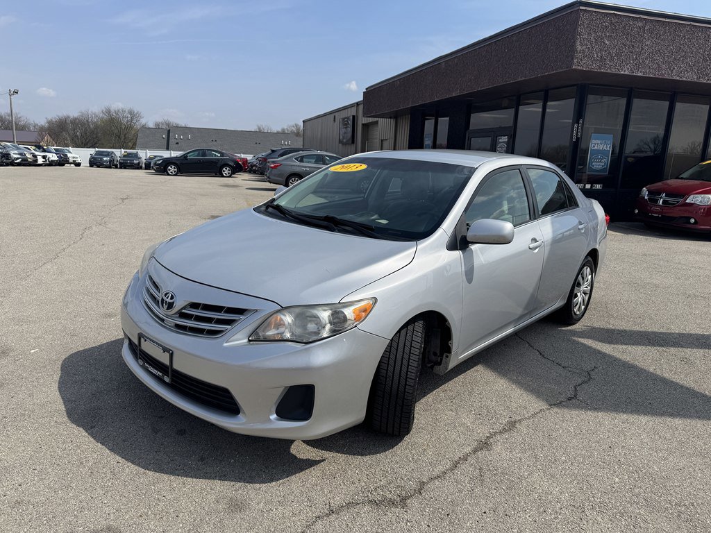 Used 2013 Toyota Corolla LE image 3