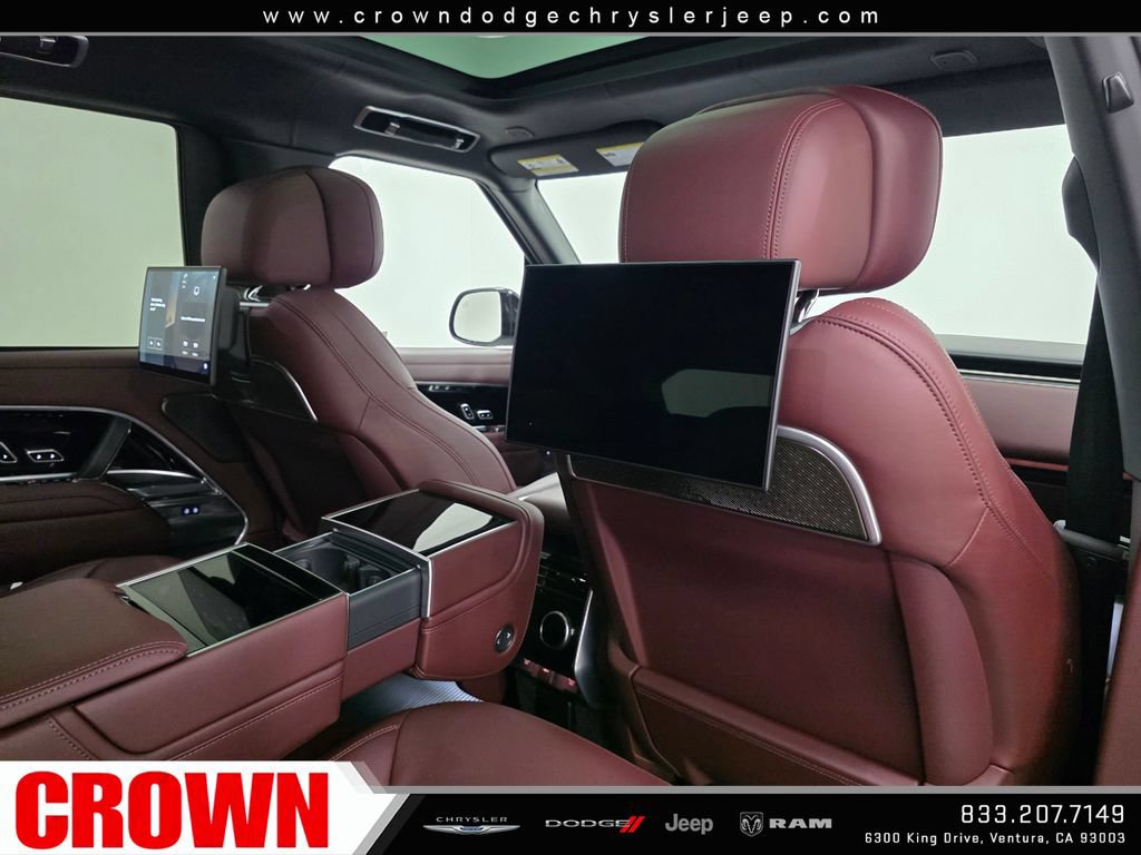 Used 2025 Land Rover Range Rover Autobiography AWD/4WD image 19