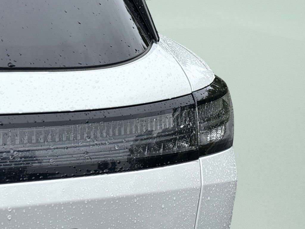Certified 2025 Nissan Murano SV FWD image 44
