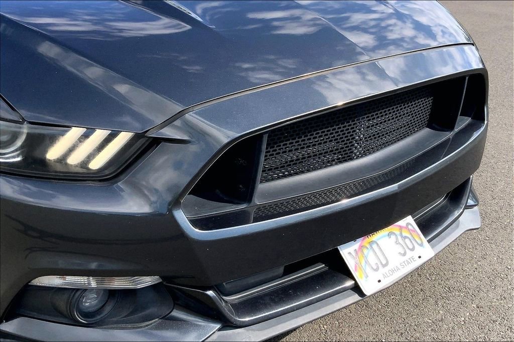 Used 2016 Ford Mustang Premium image 30