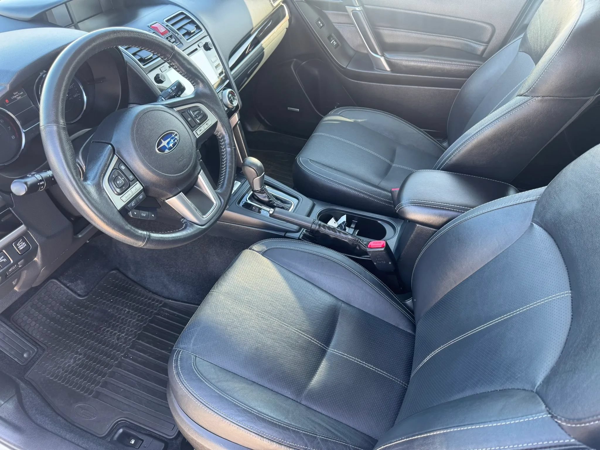 Used 2018 Subaru Forester 2.5i Touring w/ Popular Package #2 AWD/4WD image 10