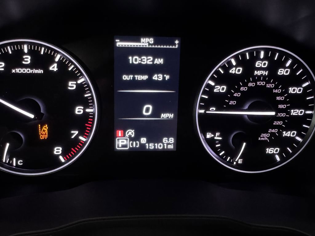 Used 2024 Subaru Crosstrek 2.0i Premium image 15