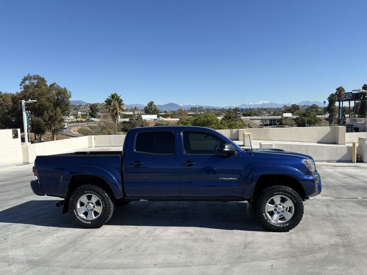 Used 2015 Toyota Tacoma PreRunner image 33