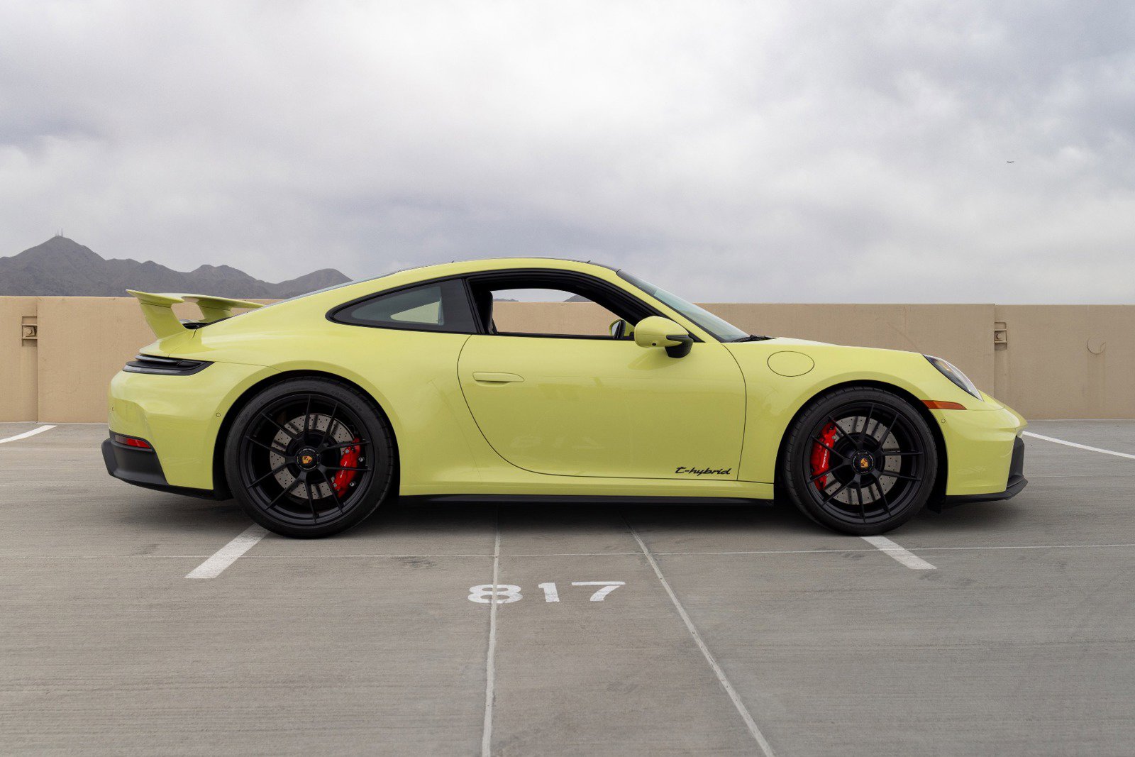 Used 2026 Porsche 911 Carrera GTS image 7