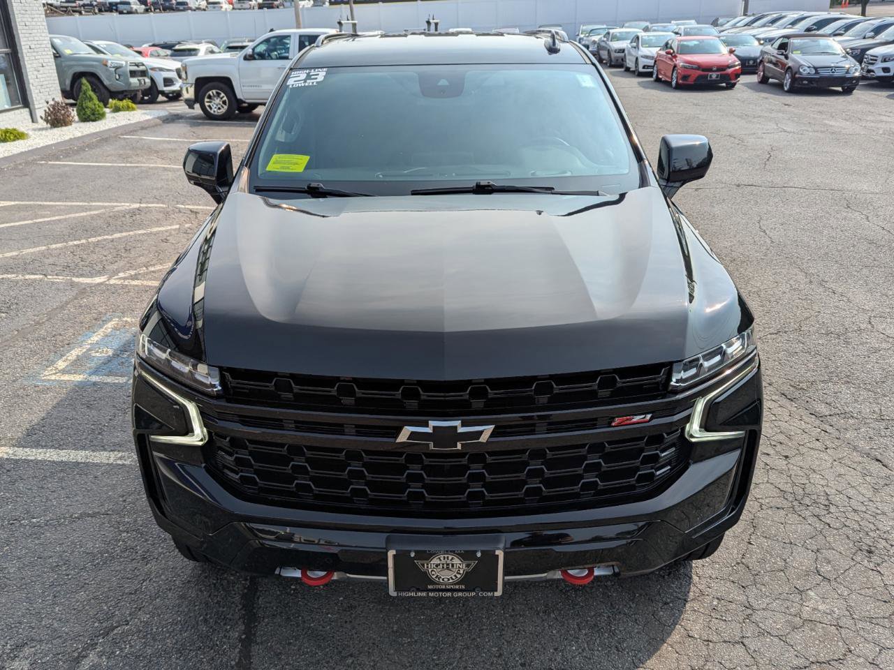 Used 2023 Chevrolet Tahoe Z71 AWD/4WD image 3