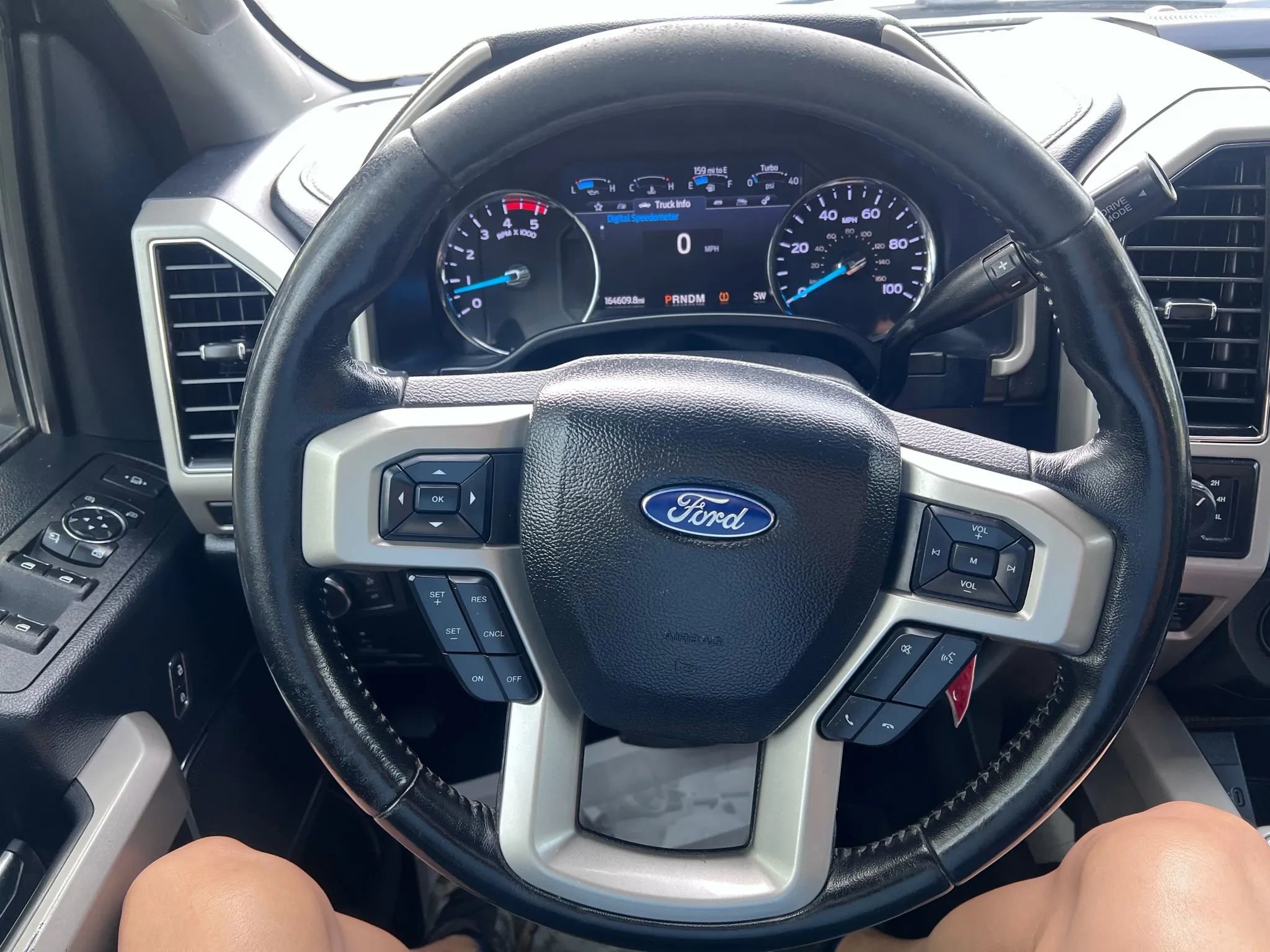 Used 2021 Ford F250 Lariat w/ FX4 Off-Road Package image 15