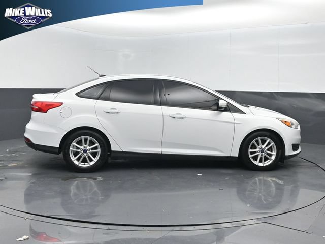 Used 2015 Ford Focus SE FWD image 8