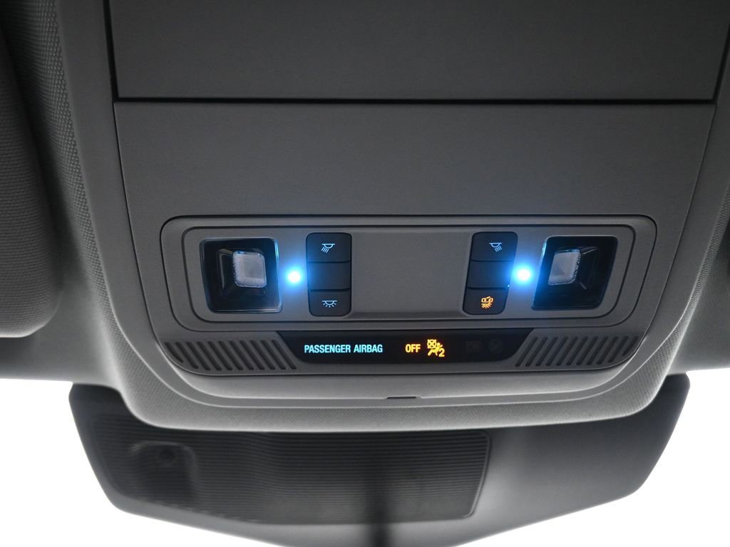 Used 2024 Ford Explorer XLT image 11