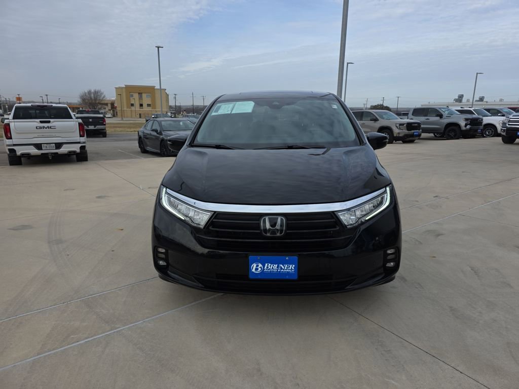 Used 2024 Honda Odyssey Elite image 2