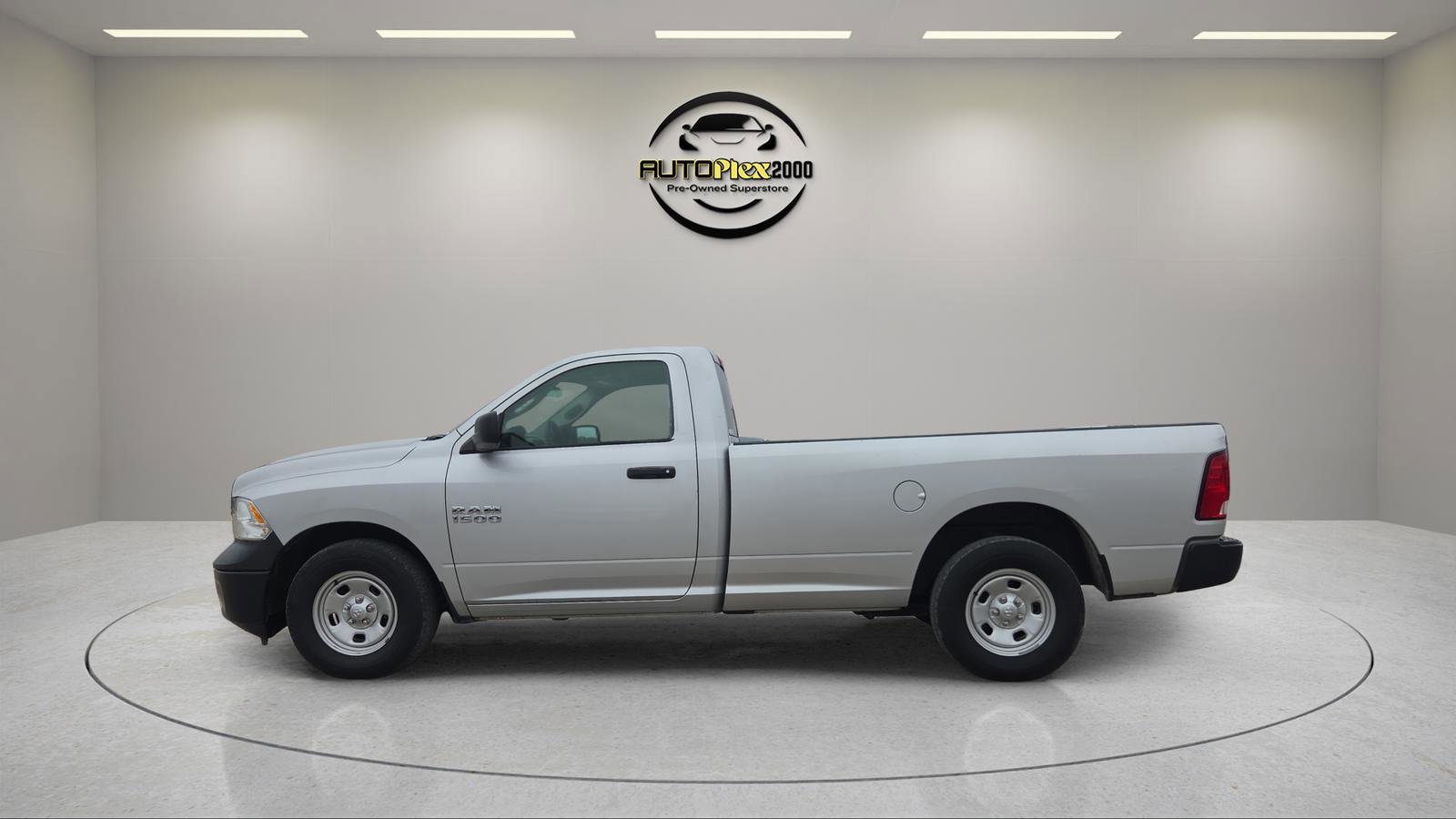 Used 2017 RAM 1500 Tradesman w/ Power & Remote Entry Group image 4