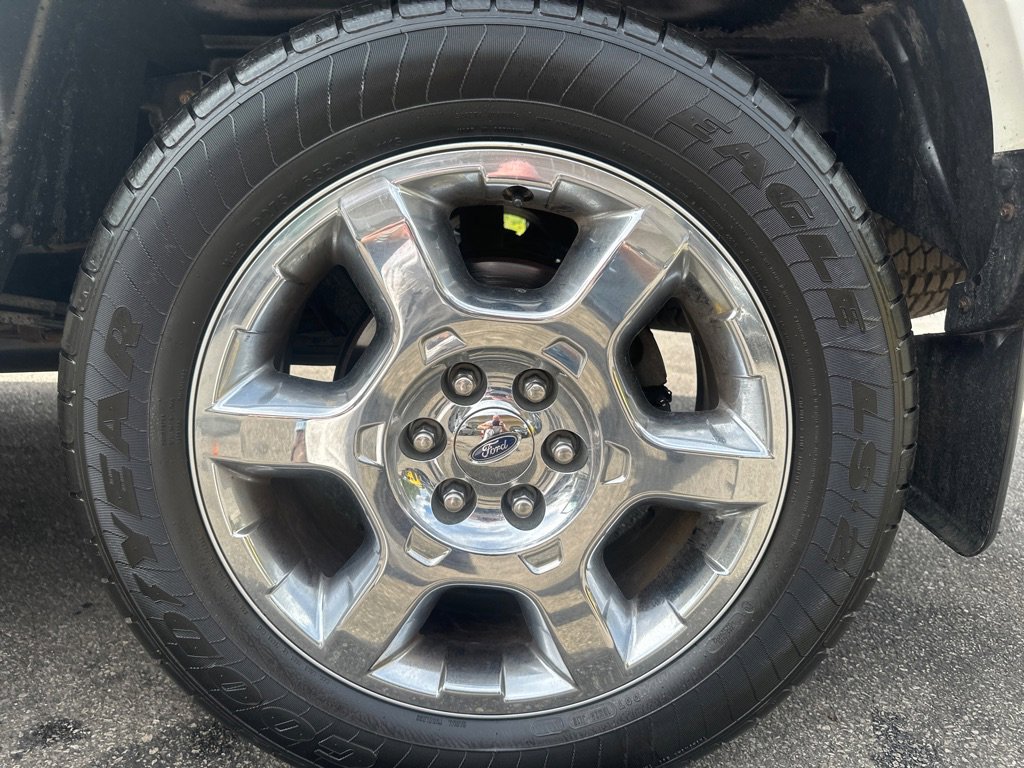 Used 2013 Ford F150 Lariat w/ Luxury Equipment Group image 34