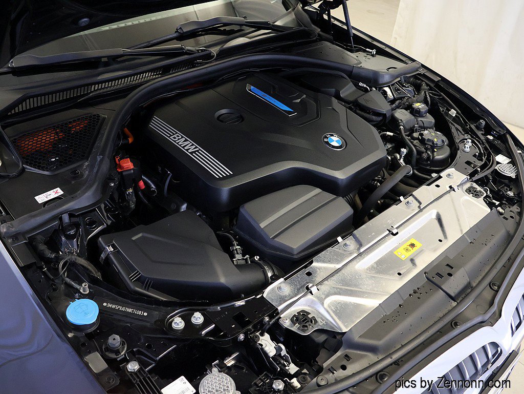 Used 2022 BMW 330e xDrive w/ Premium Package AWD/4WD image 36