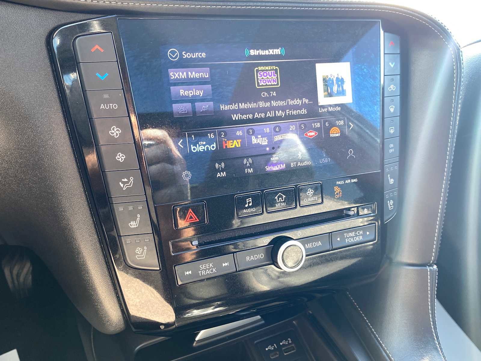 Used 2021 INFINITI QX50 Sensory w/ Cargo Package image 25