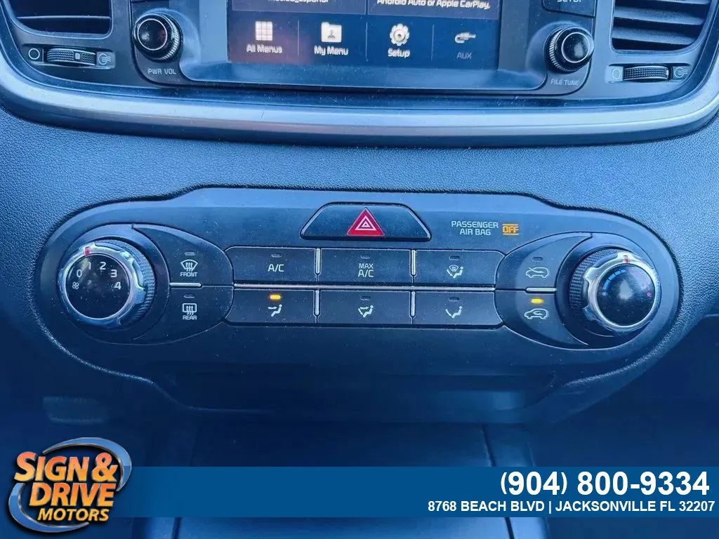 Used 2019 Kia Sorento L FWD image 19