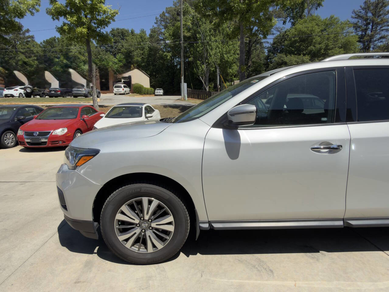 Used 2017 Nissan Pathfinder S AWD/4WD image 85