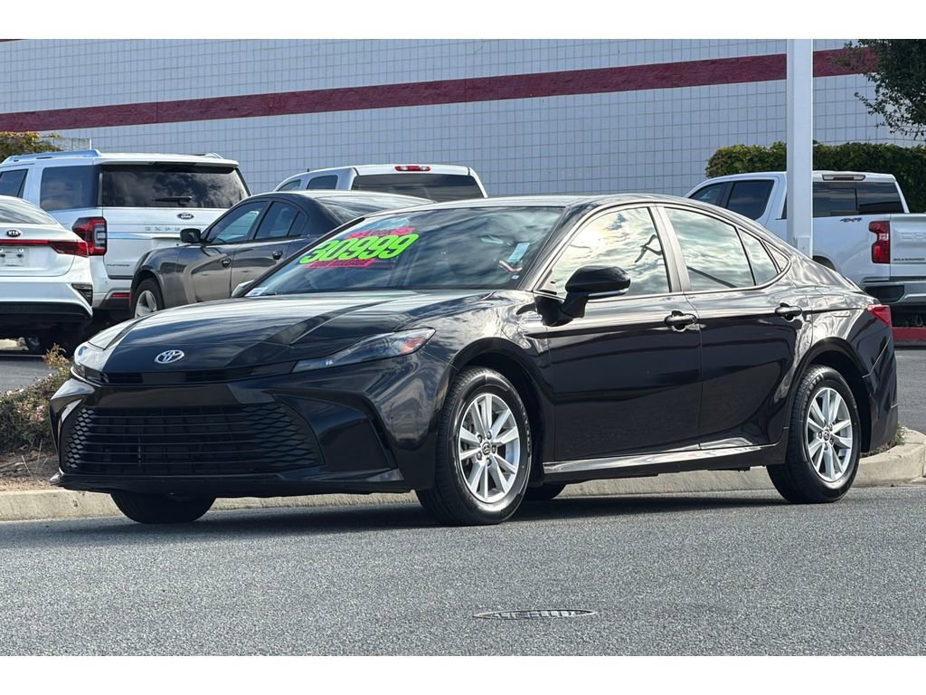 Certified 2025 Toyota Camry LE FWD image 8