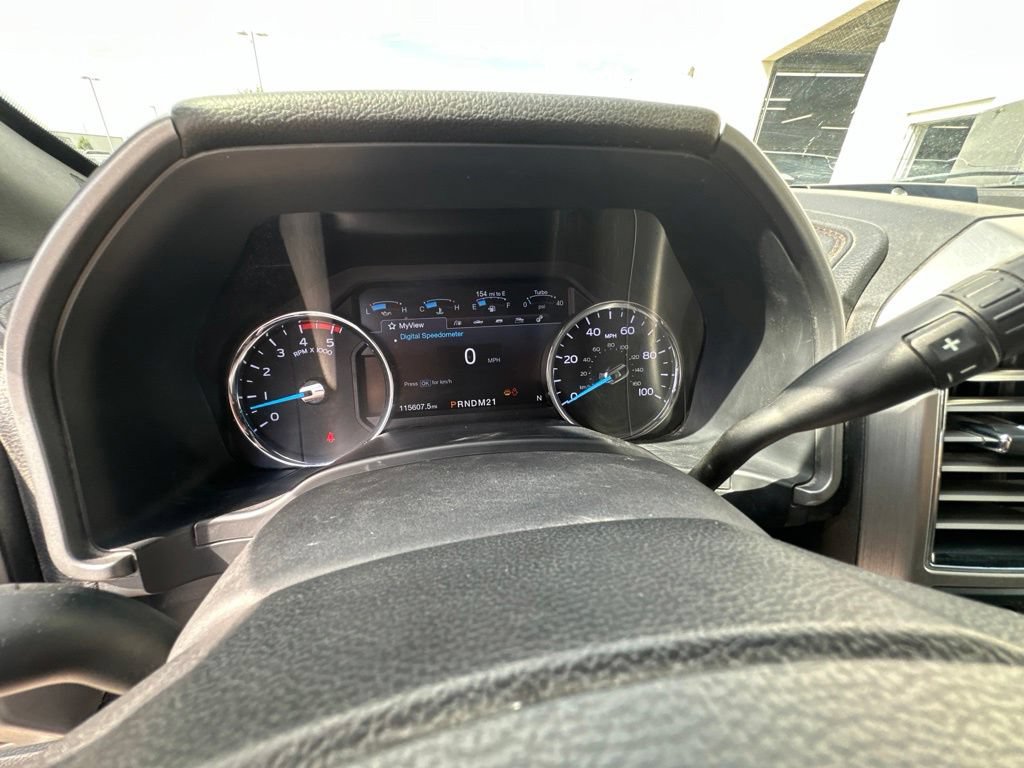 Used 2019 Ford F350 Platinum w/ Platinum Ultimate Package AWD/4WD image 19