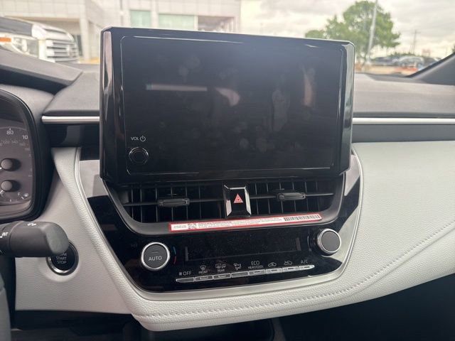 Used 2025 Toyota Corolla SE image 10