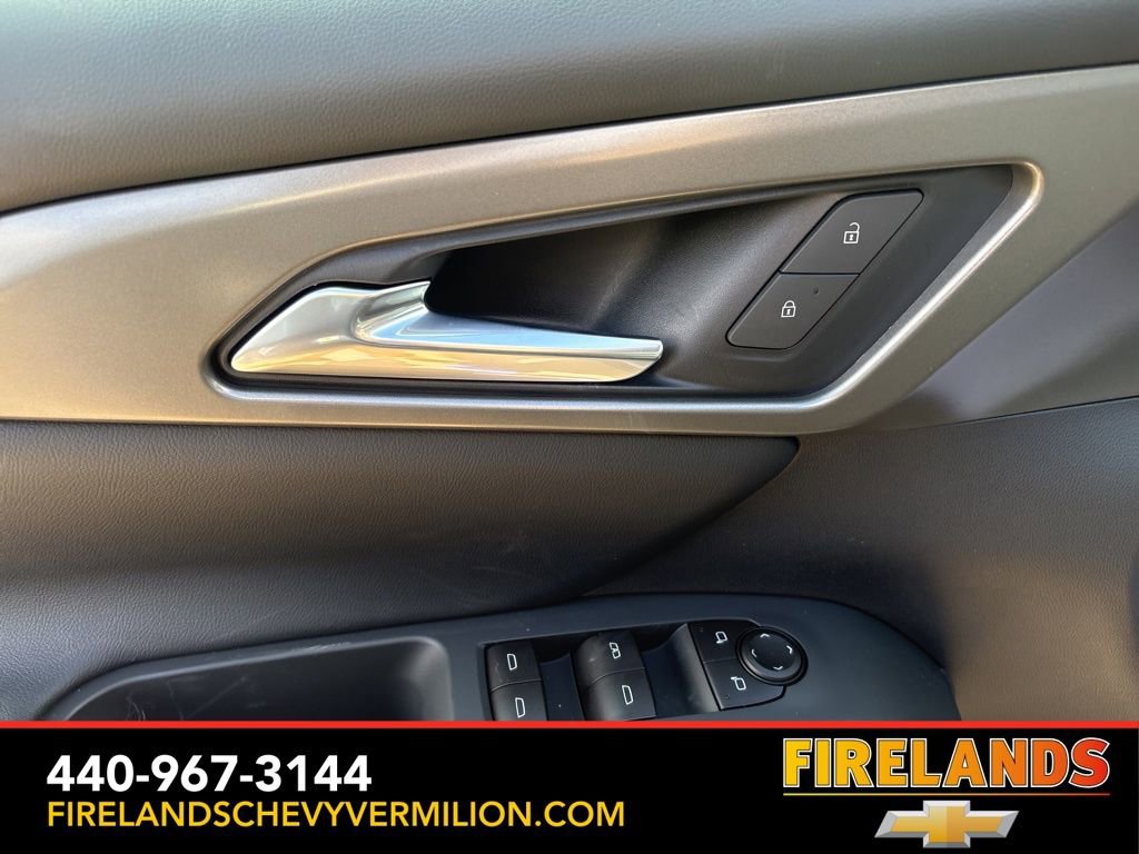 New 2026 Chevrolet Traverse LT w/ LPO, Floor Liner Package FWD image 13