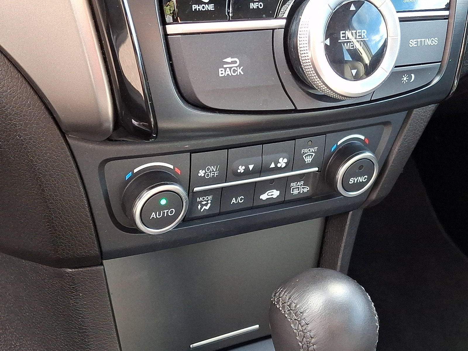 Certified 2020 Acura ILX w/ Technology Package FWD image 16