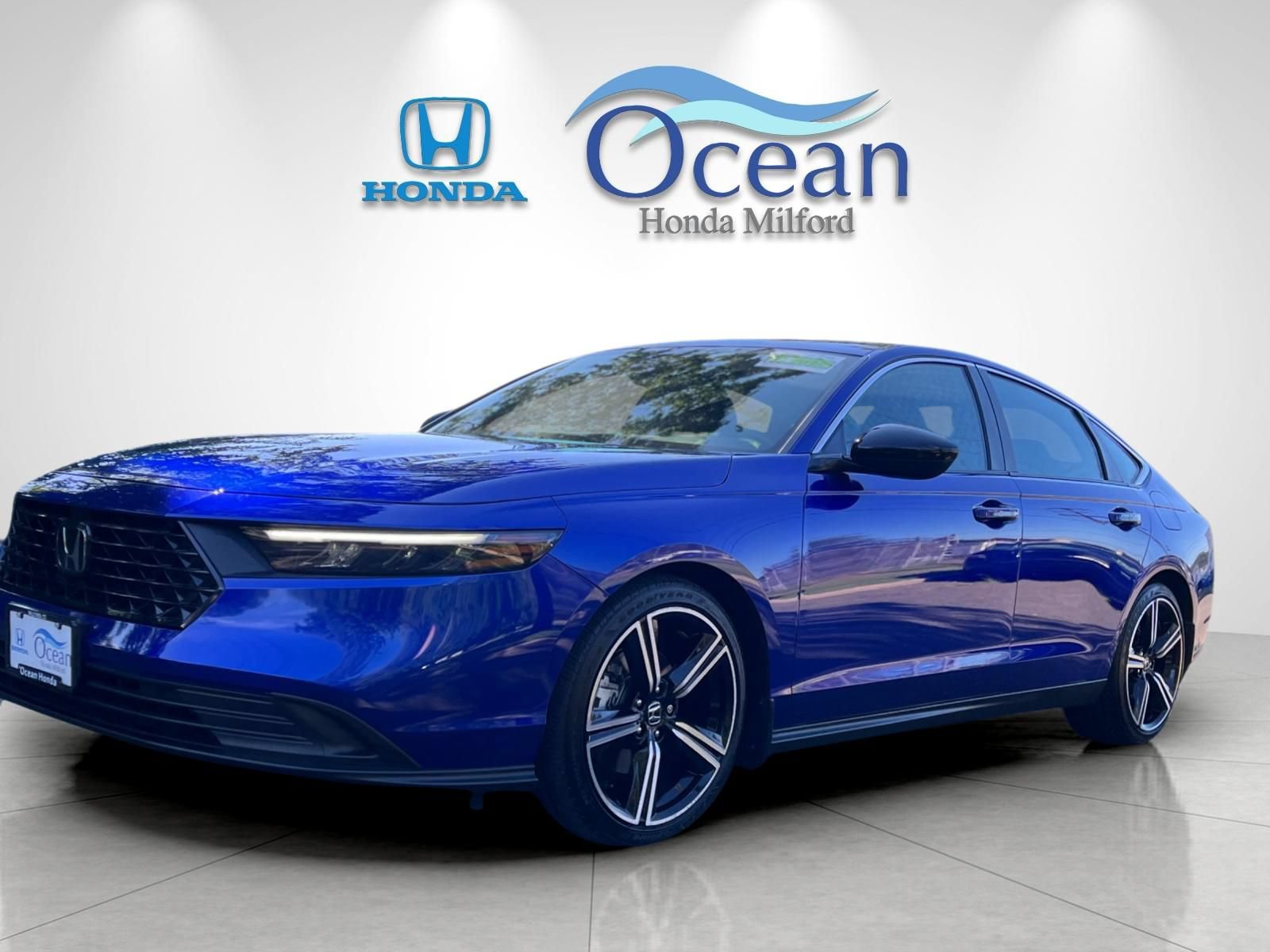 Used 2025 Honda Accord Sport image 7
