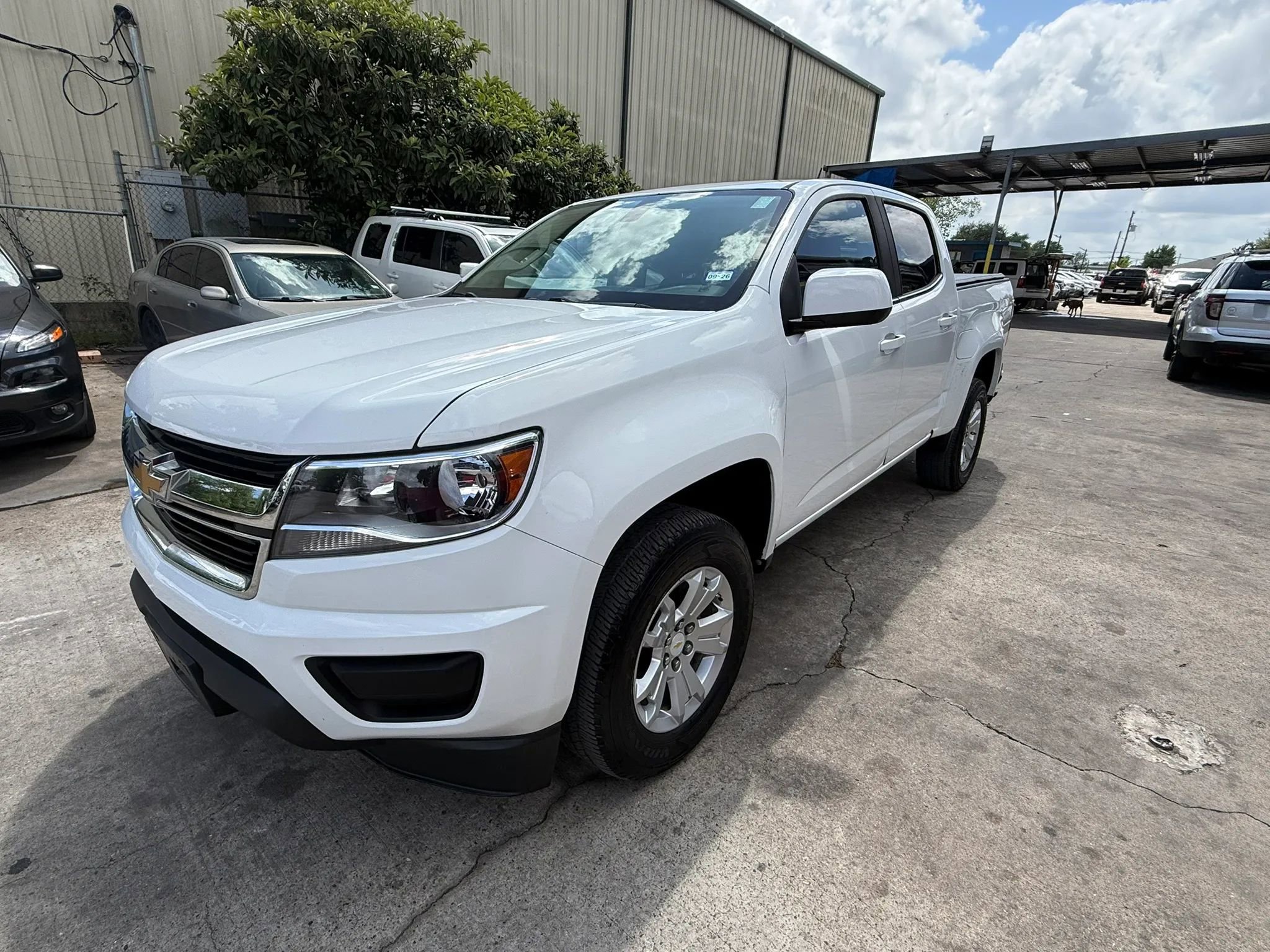 Used 2018 Chevrolet Colorado LT RWD image 3